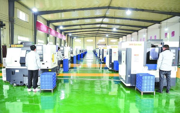 四川辉鸿轨道交通装备制造项目。