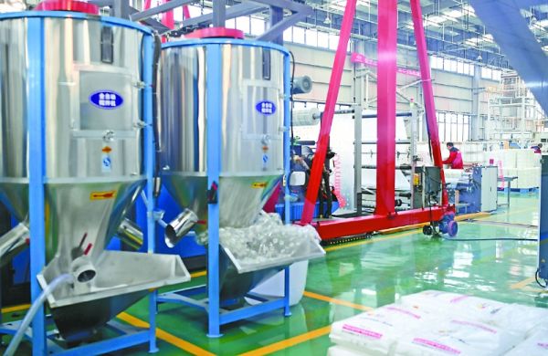 三蓝新材西南研发制造项目。